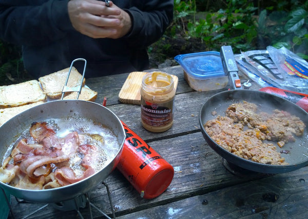 Single-Burner vs. Two-Burner Stove: Which One Belongs in Your Camp Kitchen?