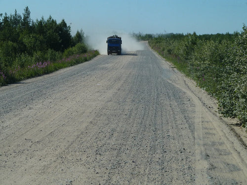 How to Keep Dust and Mud Out of a Camp Kitchen on Dirt Roads: Gaskets, Latches, Covers, and Packing Order